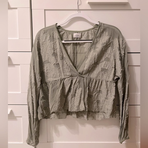 Aritzia Wilfred Peplum Blouse - Picture 2 of 6